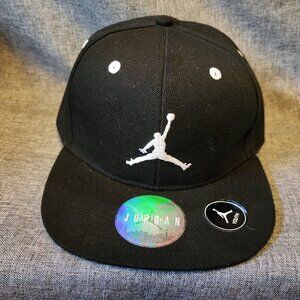 Youth Air Jordan Black W/ White Embroidered Jumpman Flat Bill Snapback Hat